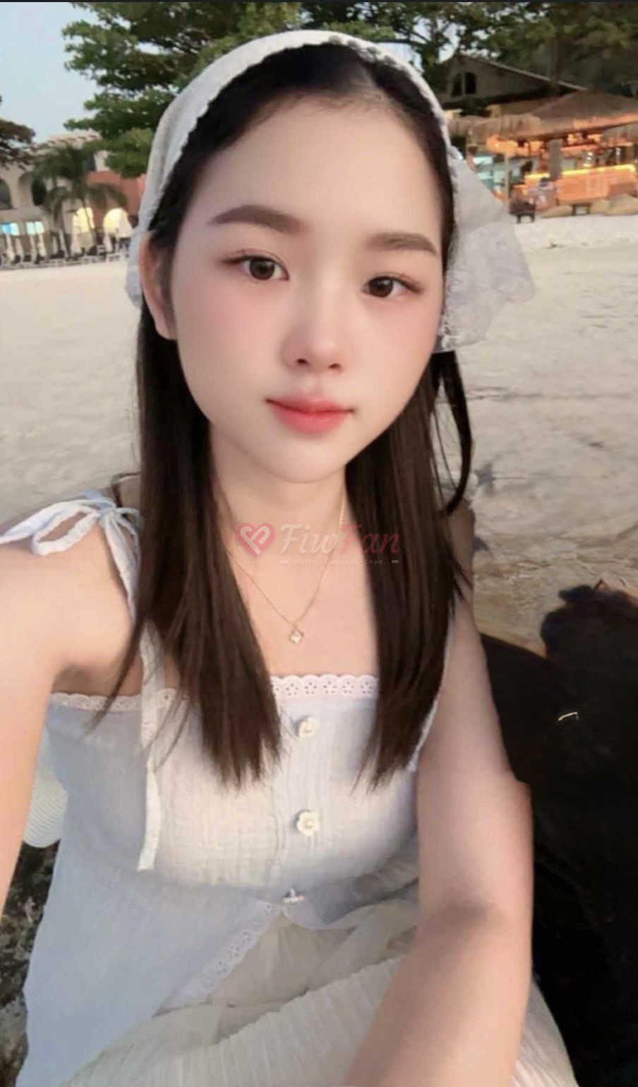 น้อง อิงฟ้า โพสต์ท่าสวยดูดีมีระดับ ในย่าน เมืองนนทบุรี พร้อมบริการแบบ escort เมืองนนทบุรี โดย น้อง อิงฟ้า