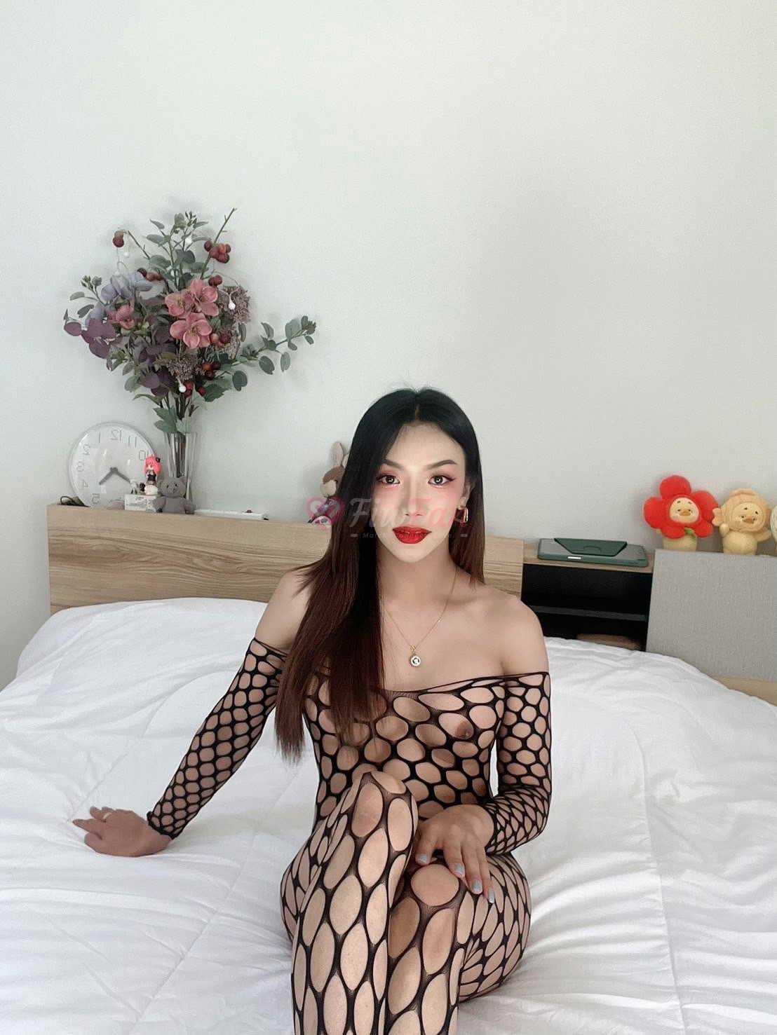 Emma56 - ไซด์ไลน์ - 69bee6da7967f_1000061179 - fiwfans