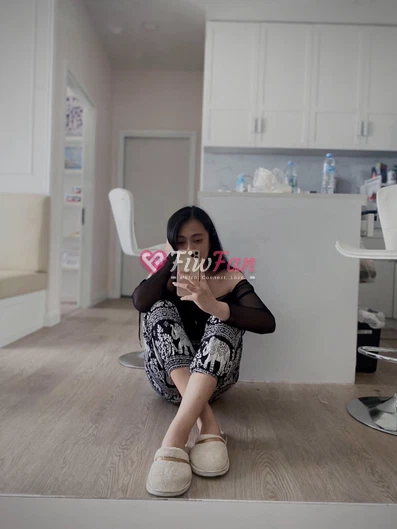 JENNY - ไซด์ไลน์ - 69798f5b43a4a_IMG_4117 - fiwfans