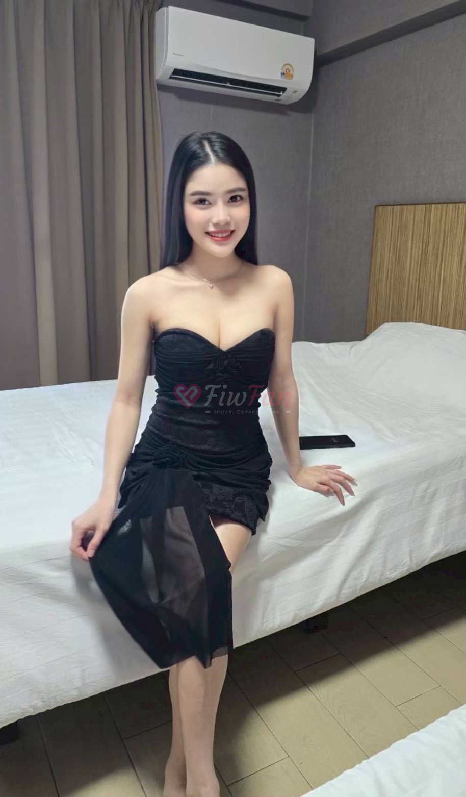 เต้ย - ไซด์ไลน์ - 69ce4fe7b2e3b_ED2E6916-9760-46BD-A8D9-AD3565BBA2B7 - fiwfans