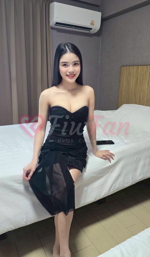 เต้ย - ไซด์ไลน์ - 69ce4fe7b2e3b_ED2E6916-9760-46BD-A8D9-AD3565BBA2B7 - fiwfans