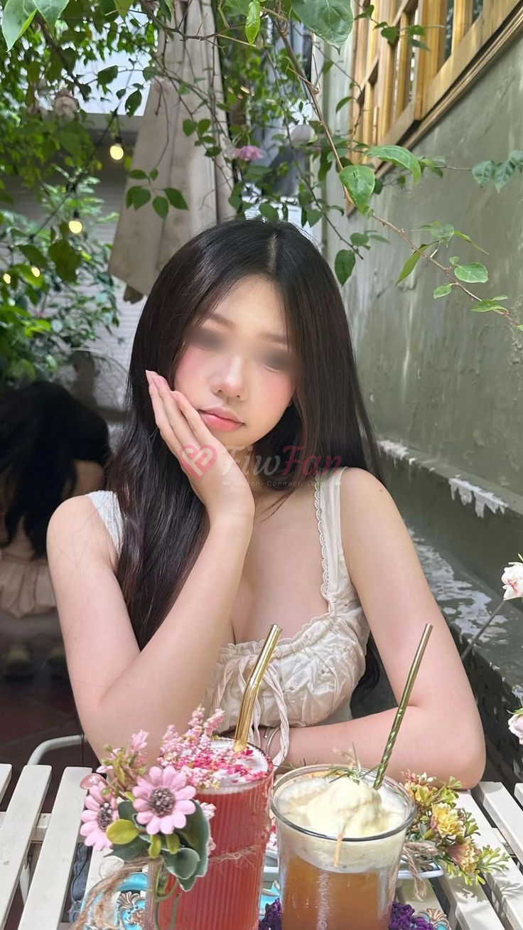 น้องปราง - ไซด์ไลน์ - 69d74b630ff7b_MEITU_20260408_225246601 - fiwfans