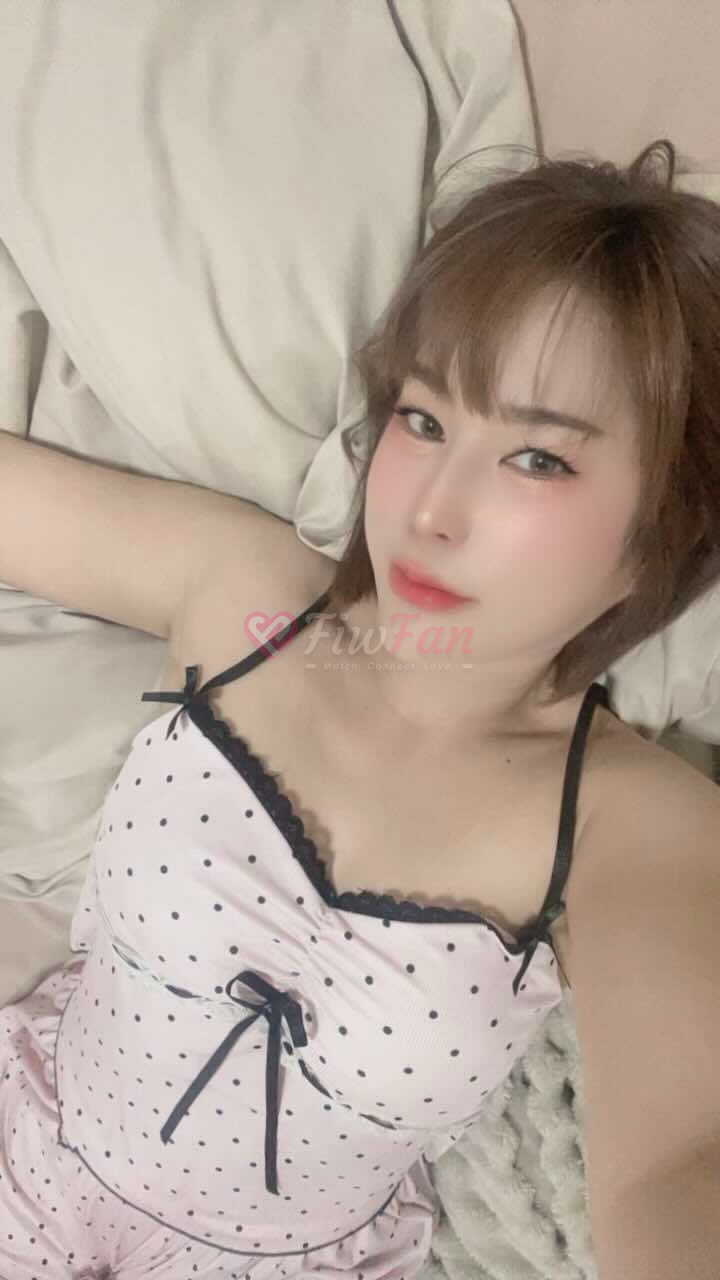 เกรซ - ไซด์ไลน์ - 69d7a59f3fbce_IMG_6110 - fiwfans