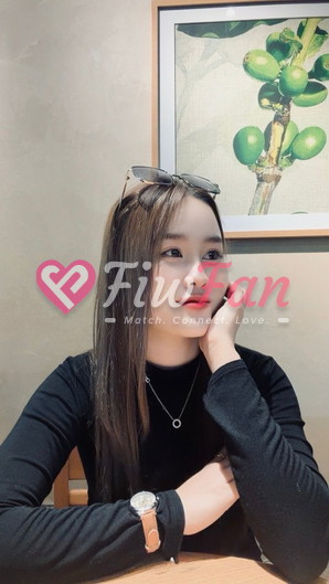 น้อง แอมมี่ - ไซด์ไลน์ - 69e663da89570_8a8ead7a-ed21-45b1-8aea-3e528b93d589 - fiwfans