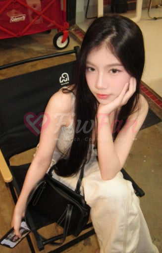 น้องนินิว - ไซด์ไลน์ - 69e71ad54e777_22e35e35-5ad2-4bf0-81a5-c46f2964e5f3 - fiwfans