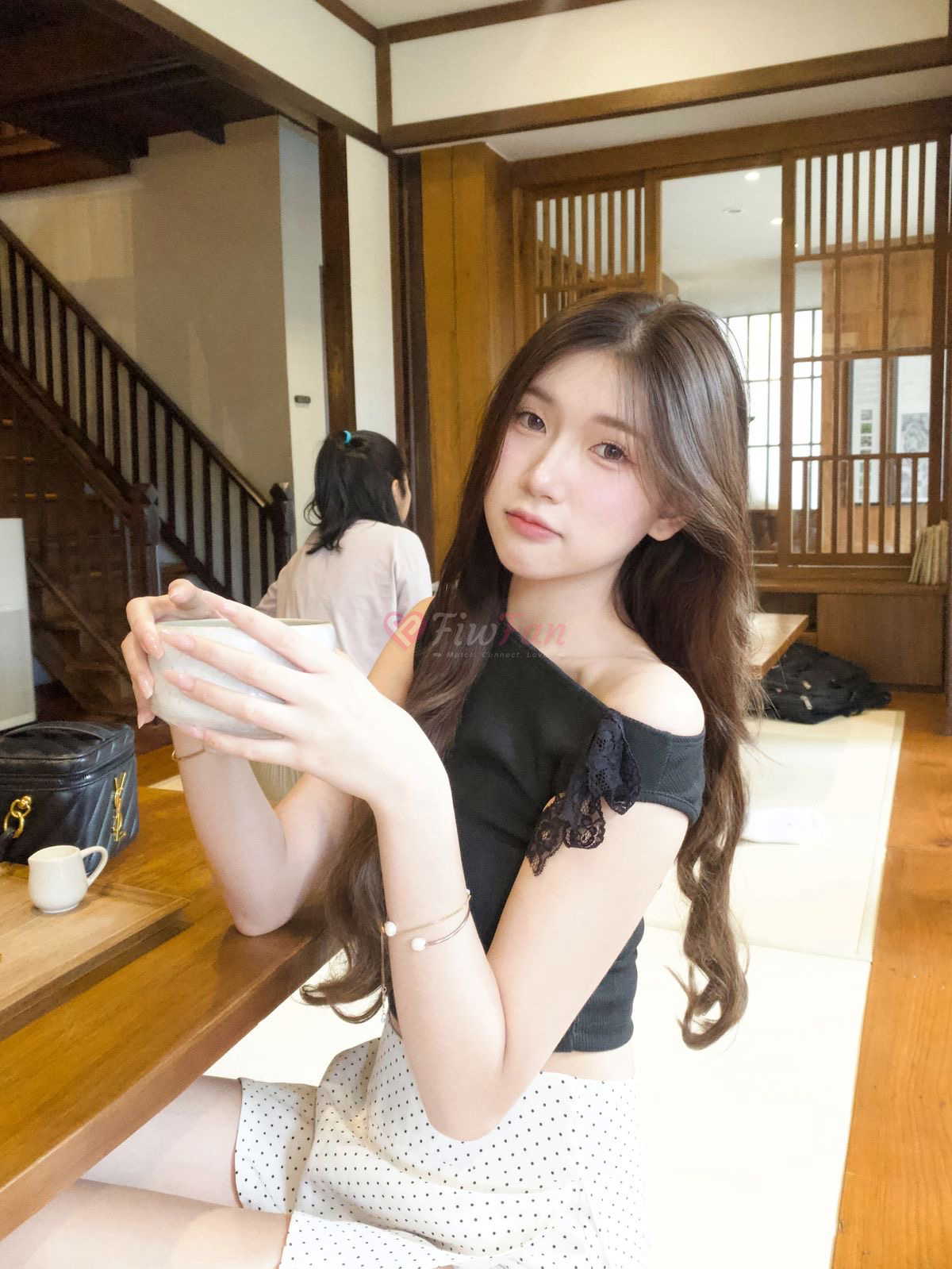 มีอาร์ - ไซด์ไลน์ - 69ec89747238e_IMG_2460 - fiwfans
