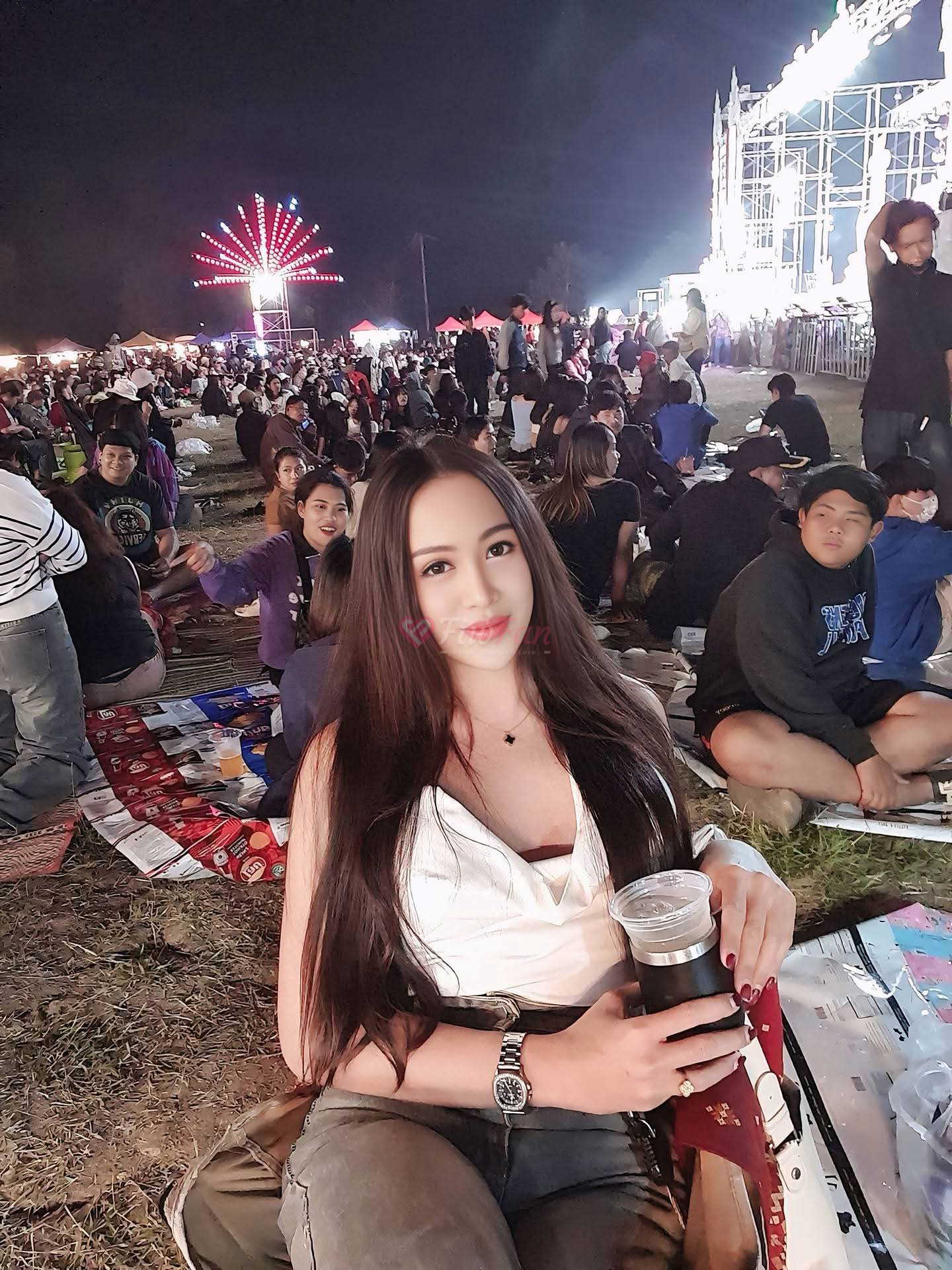 อิงฟ้า เยอะเยอะ - ไซด์ไลน์ - 69fe33619d54b_FB_IMG_1776679764741 - fiwfans
