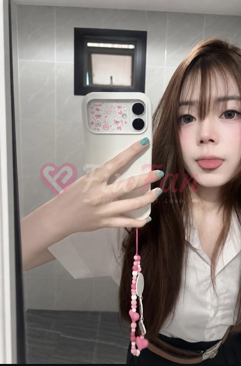 ฟางฟาง - ไซด์ไลน์ - 6a0199390c4fa_IMG_4176 - fiwfans
