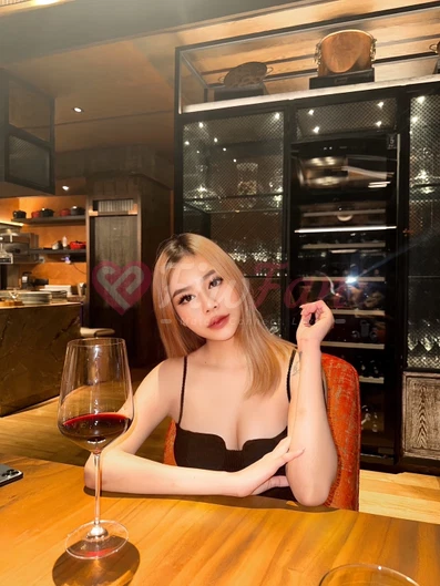รูมิ - ไซด์ไลน์ - 6a02a8d38585a_S__92274692_0 - fiwfans