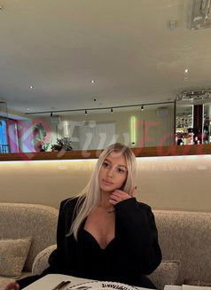 Yana – Russian escort in Bangkok - ไซด์ไลน์ - 6a080ebc4a9c8_yana-russian-escort-in-al-manama-11962244_listing - fiwfans