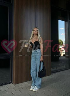 Yana – Russian escort in Bangkok - ไซด์ไลน์ - 6a080ebc4a9c8_yana-russian-escort-in-al-manama-11962244_listing - fiwfans