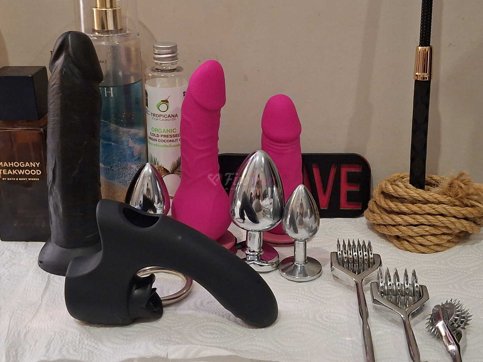 LatinGirl Domin0s’ KINKY&DOMINATION – Dominican escort in Bangkok - ไซด์ไลน์ - 6a08536014d68_charlotte-colombian-escort-in-bangkok-4048356_original - fiwfans
