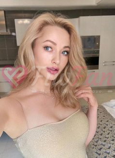 Katrin – Russian escort in Bangkok - ไซด์ไลน์ - 6a085ae192c4a_katrin-russian-escort-in-bangkok-10747184_listing - fiwfans