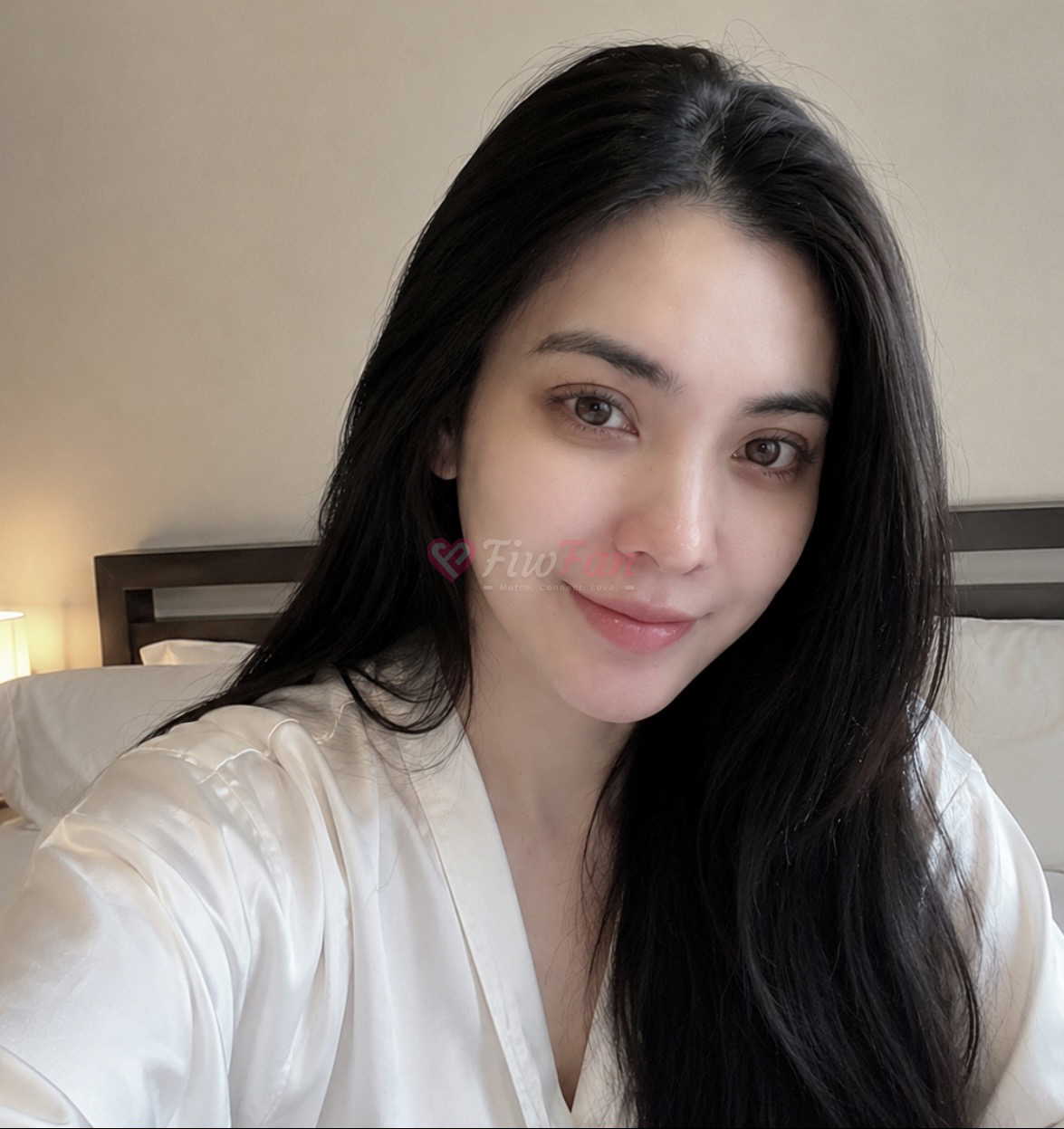 ลินดา - ไซด์ไลน์ - 6a0b6e4f3700f_IMG_2107 - fiwfans