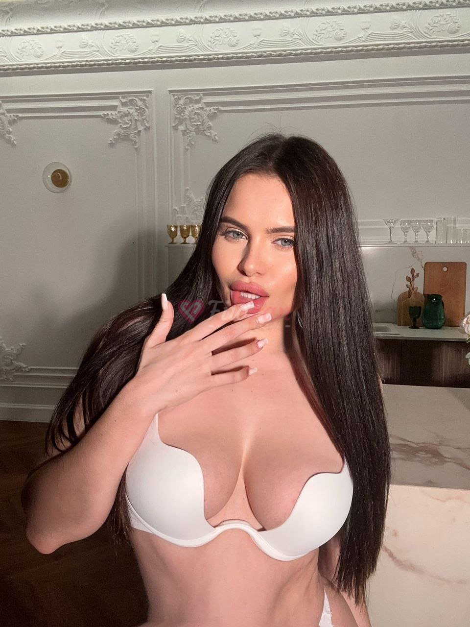 lona – Russian escort in Bangkok - ไซด์ไลน์ - 6a0c24f995d87_ilona-russian-escort-in-bangkok-14234984_original - fiwfans