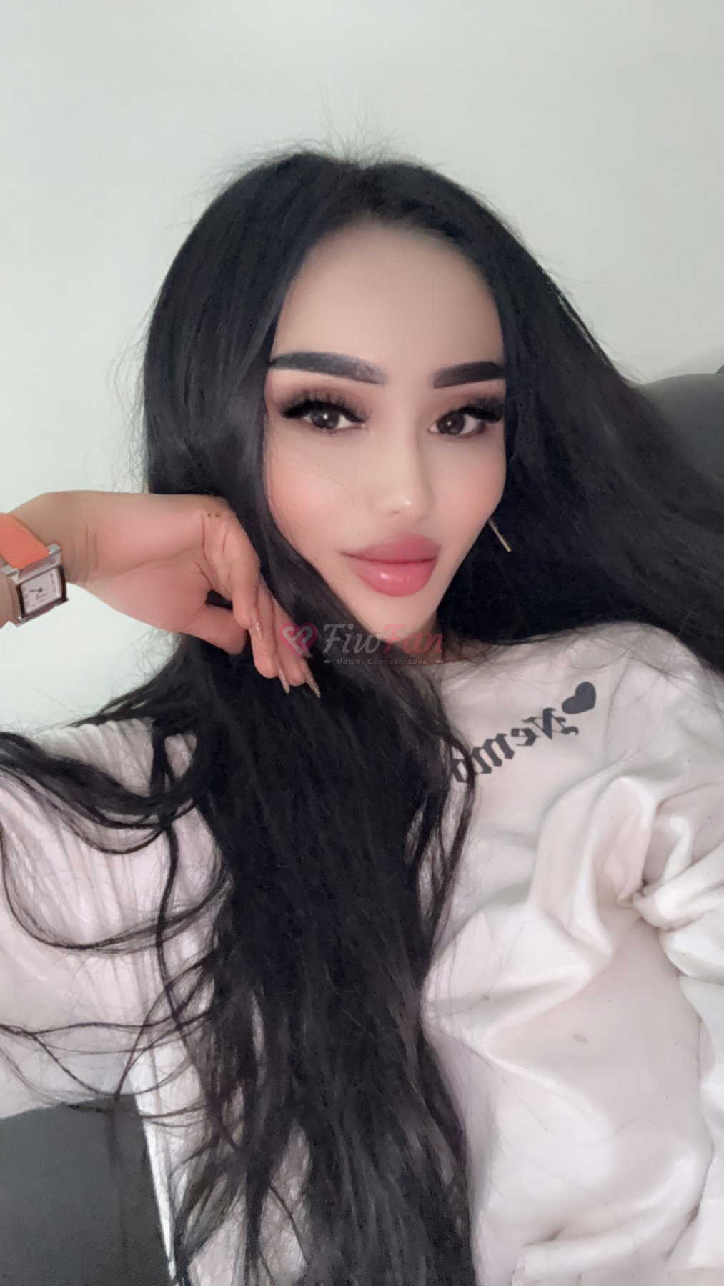 Sofia – Russian escort in Bangkok - ไซด์ไลน์ - 6a0c3904006e8_miss-nora-azerbaijani-escort-in-bangkok-12595730_original - fiwfans