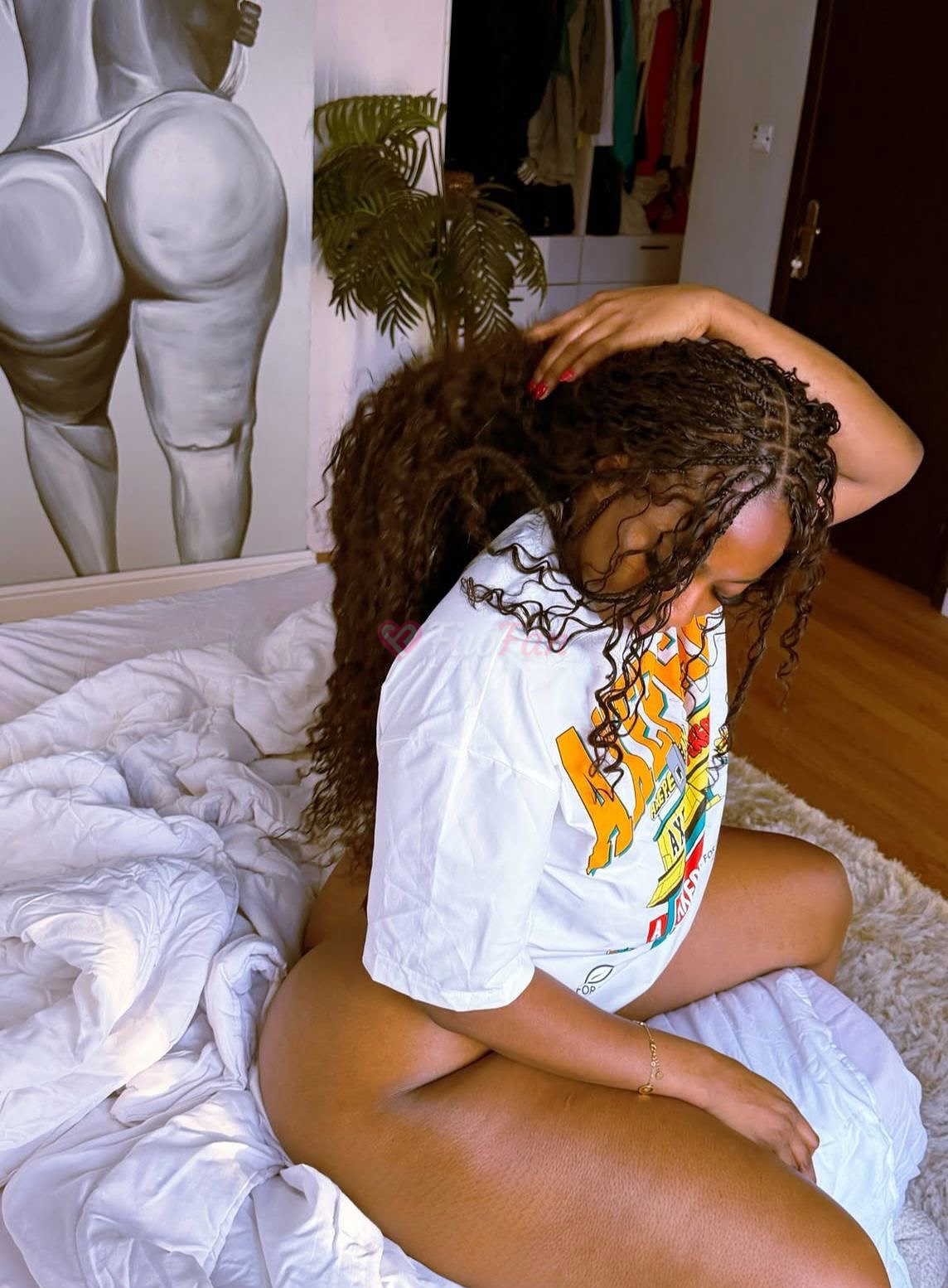 Zarina available for web cam – Rwandan escort in Bangkok - ไซด์ไลน์ - 6a0d747002404_sugaravailable-for-web-cam-rwandan-escort-in-dammam-13996044_original - fiwfans