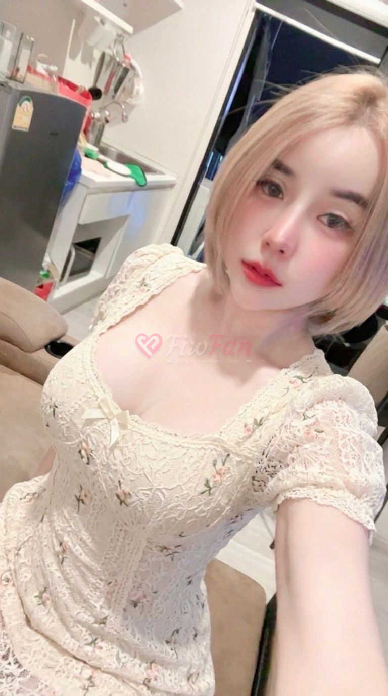 น้อง นิโก๋