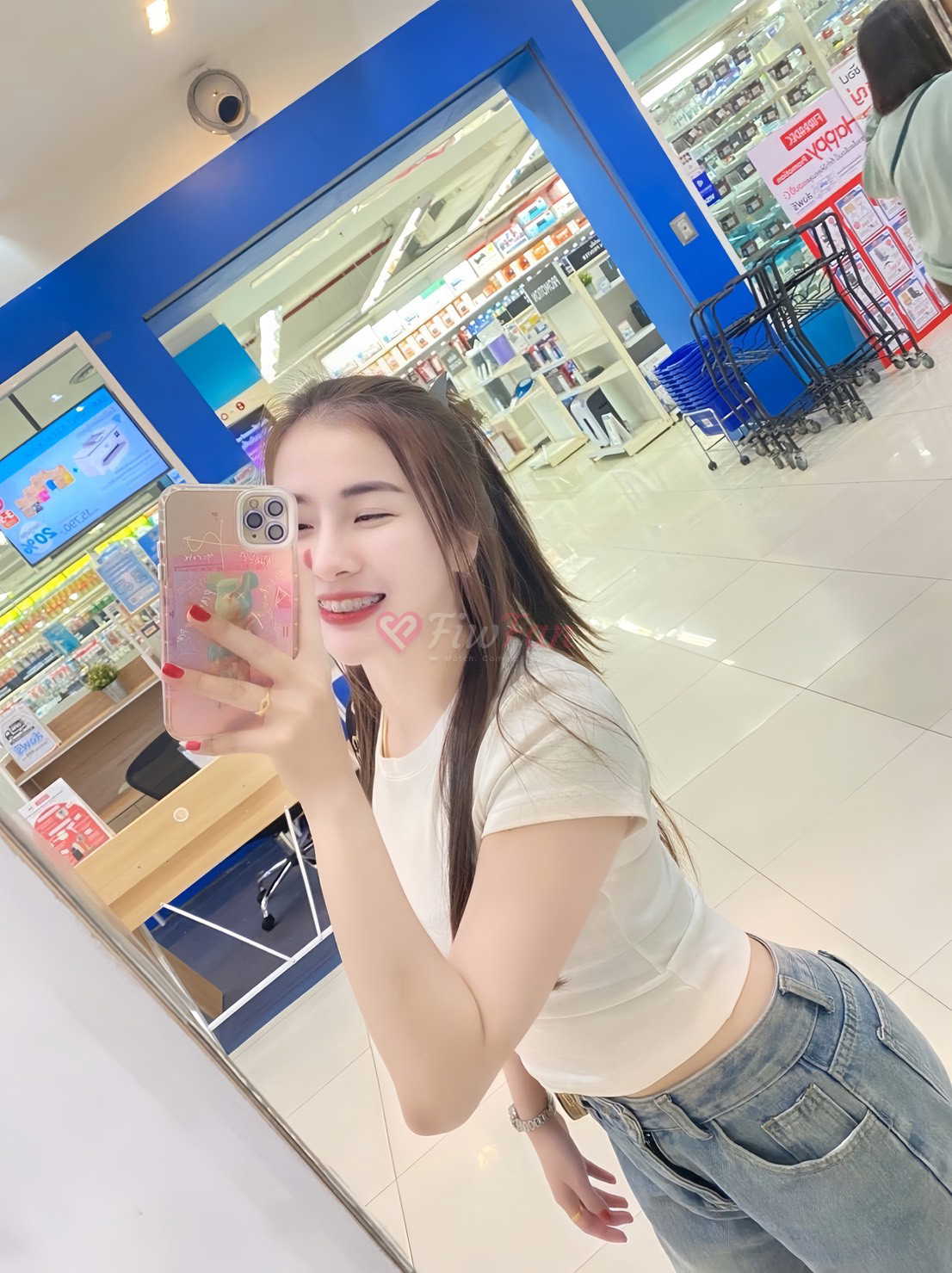 โฟร์ - ไซด์ไลน์ - 6a18ebae93744_1000086194 - fiwfans