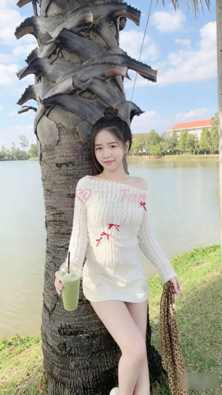 Poly - ไซด์ไลน์ - 6a1e664936d32_1780377147614 - fiwfans