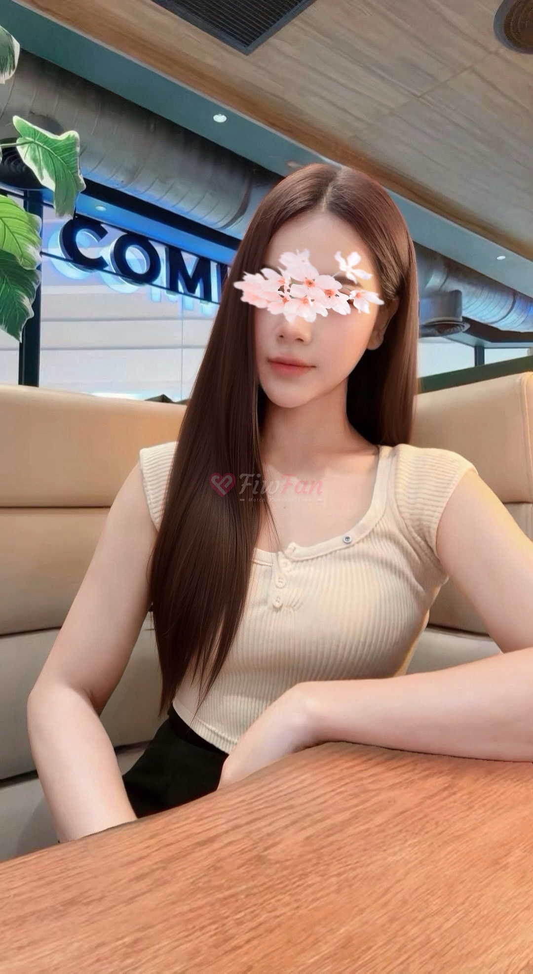 คิตตี้ - ไซด์ไลน์ - 6a226ee811cf8_IMG_6860 - fiwfans