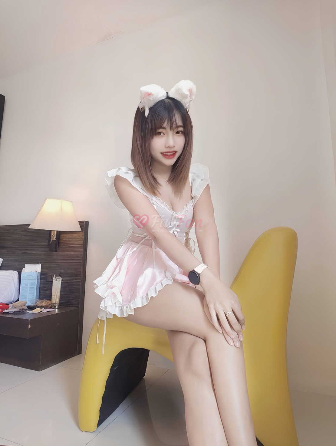 ออมมี่ - ไซด์ไลน์ - 6a23113fa7a73_S__93921327_0 - fiwfans