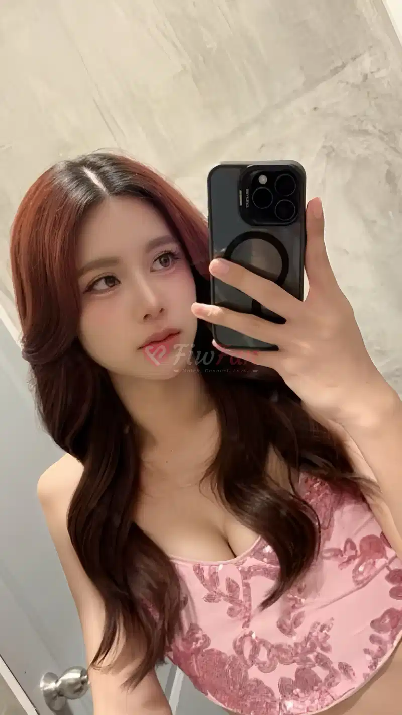 Bint - ไซด์ไลน์ - 6a2573d3db68b_5683833E-C1D7-454A-8E31-092D9BB5F9A8 - fiwfans