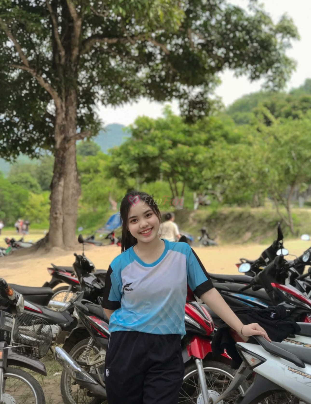 เพียงขวัญ - ไซด์ไลน์ - 6a265d3167bdb_IMG_5137 - fiwfans