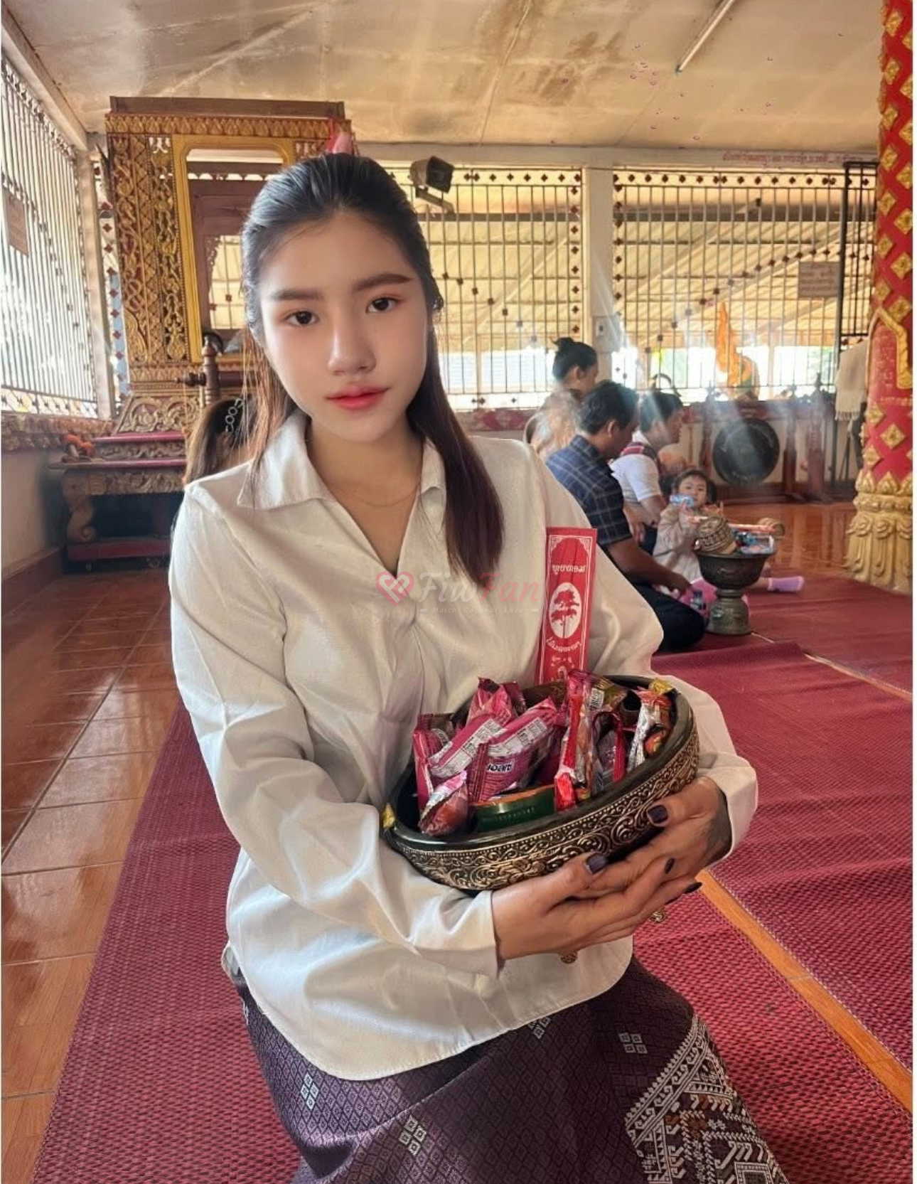 เมษา - ไซด์ไลน์ - 6a266025153ca_IMG_9168 - fiwfans