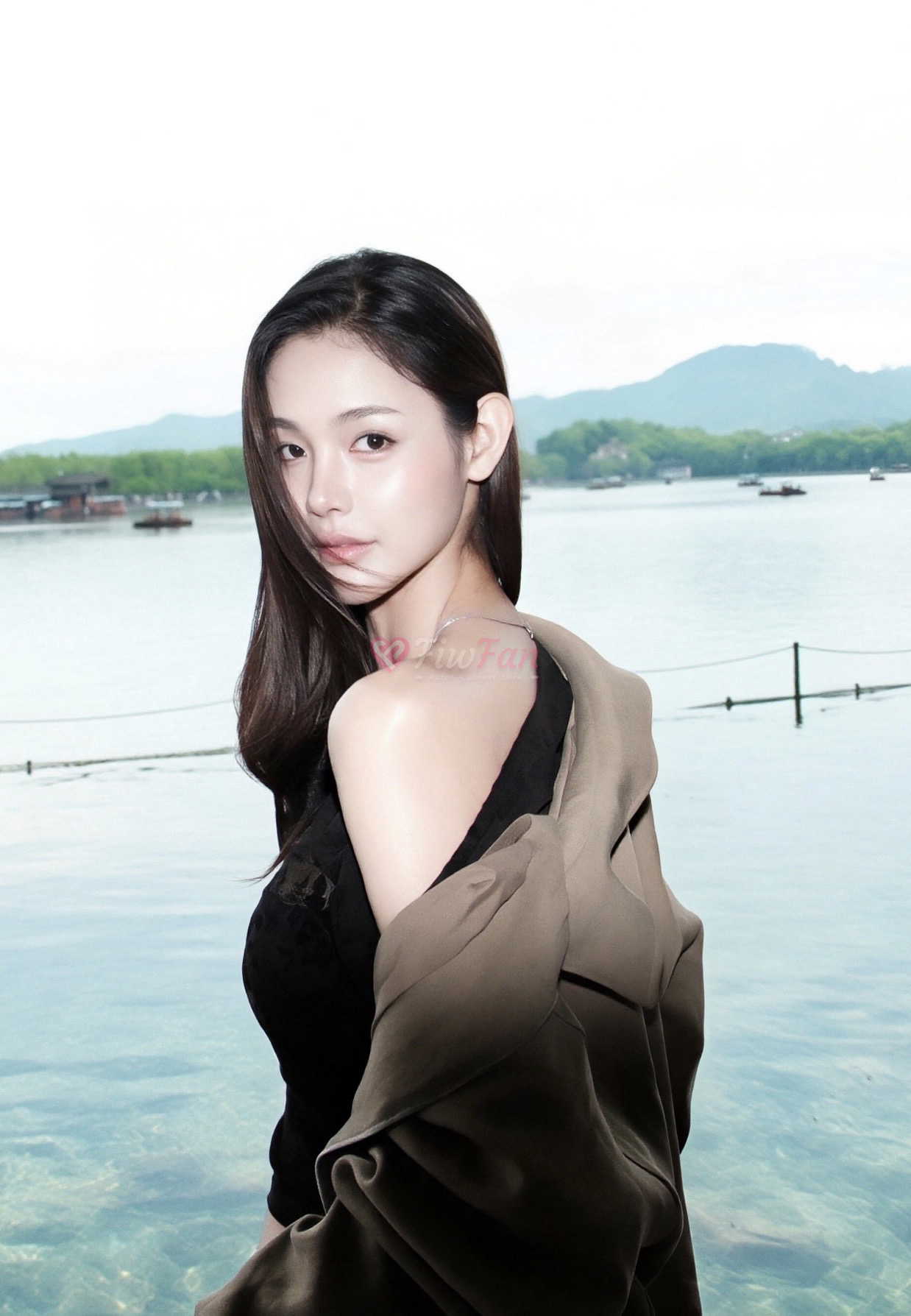 Yanin - ไซด์ไลน์ - 6a2680e5757be_IMG_2831 - fiwfans