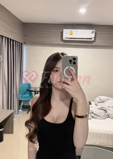 เอมมี่ - ไซด์ไลน์ - 6a29a9bf0e8c5_1000034287 - fiwfans