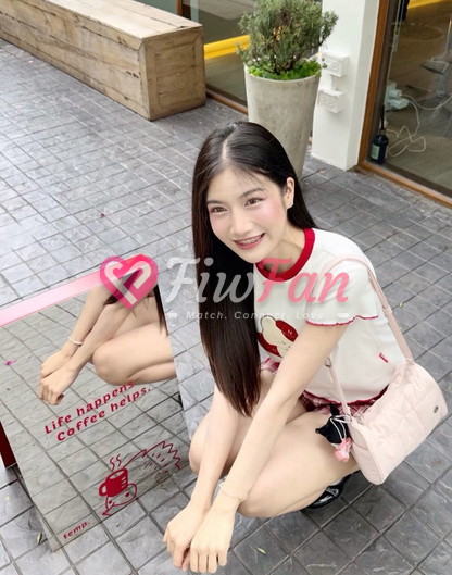 เอริน - ไซด์ไลน์ - 6a2afeb7cbd5c_1000034433 - fiwfans