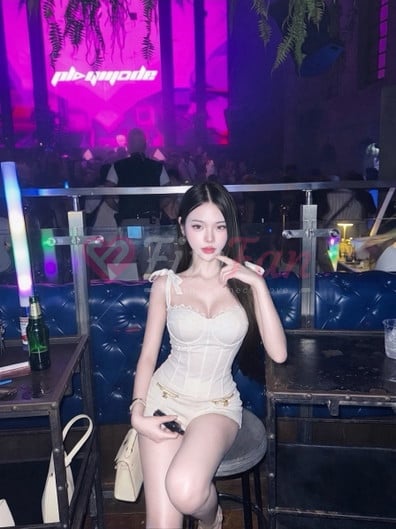 ไอริณ - ไซด์ไลน์ - 6a2c23944c776_IMG_4013 - fiwfans