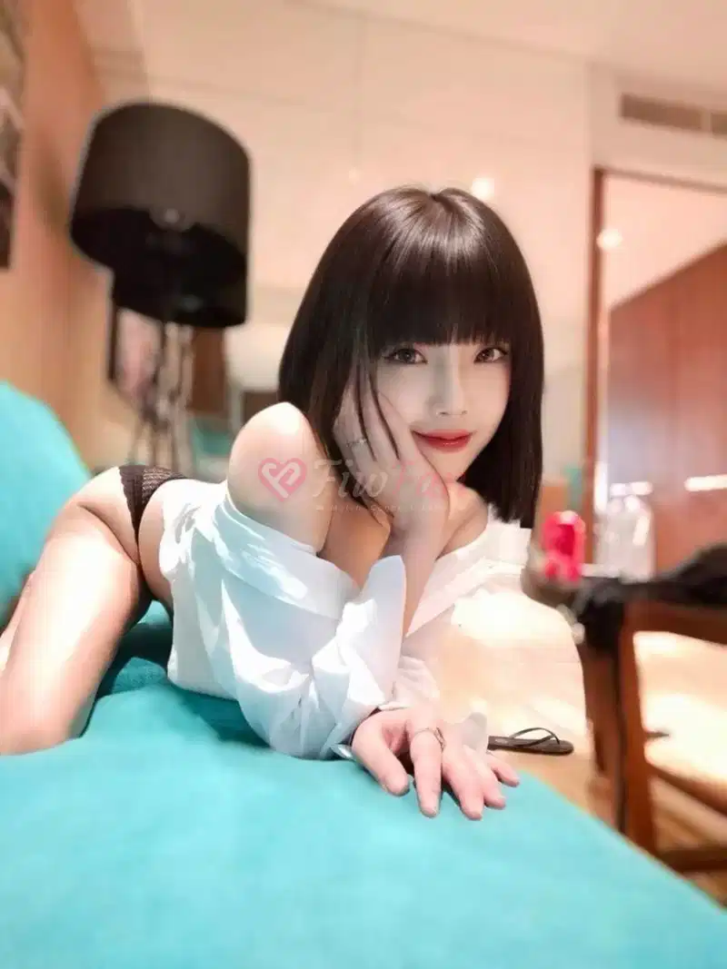 ยูมินอา - ไซด์ไลน์ - 6a2d88854ef8d_1000089945 - fiwfans