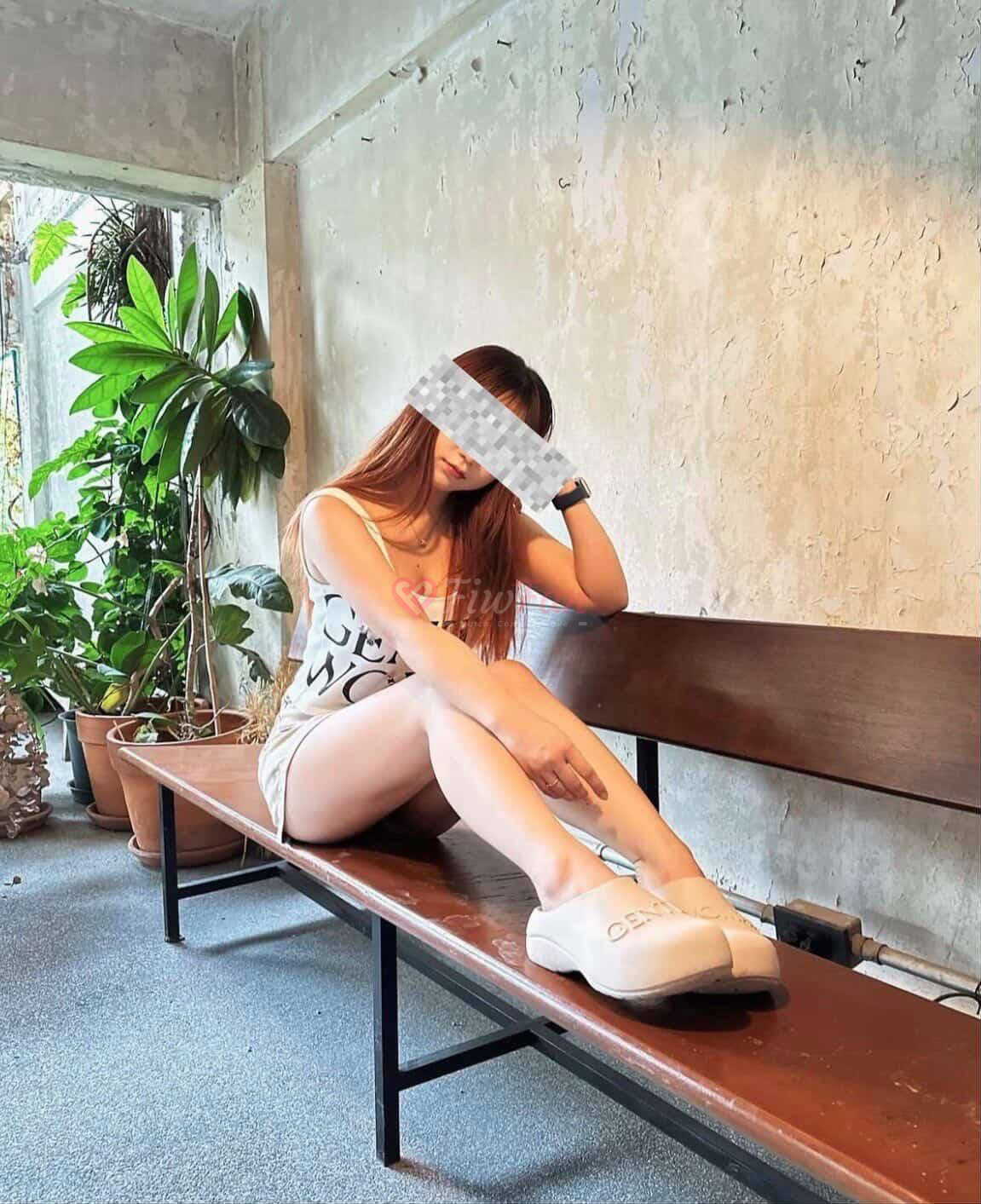 จินจิน - ไซด์ไลน์ - 6a2f89b399bf7_EC3AA816-F914-452B-A338-701439BA28FA - fiwfans
