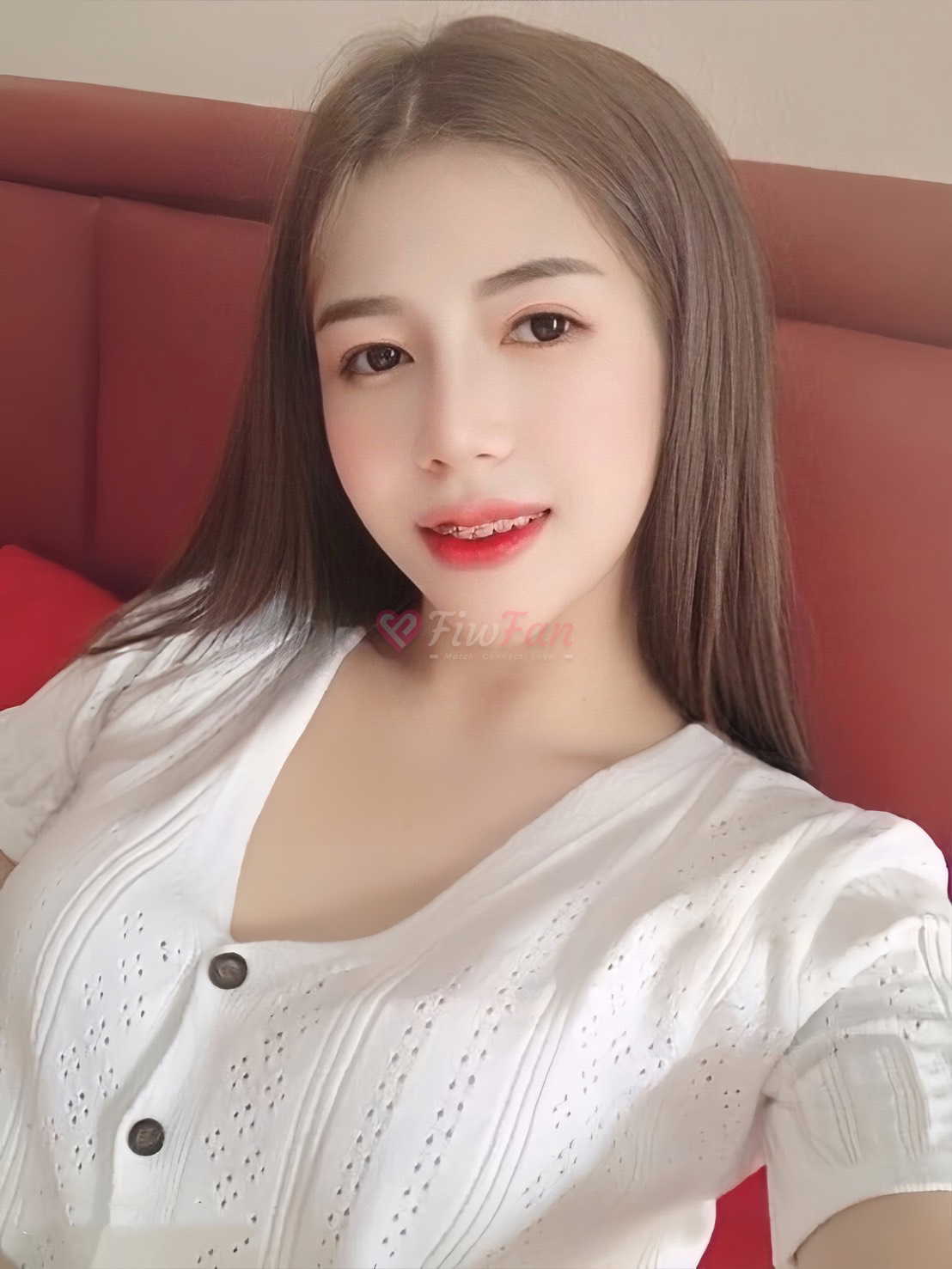 ลินดา - ไซด์ไลน์ - 6a32b7592c1d0_S__4775993_0 - fiwfans