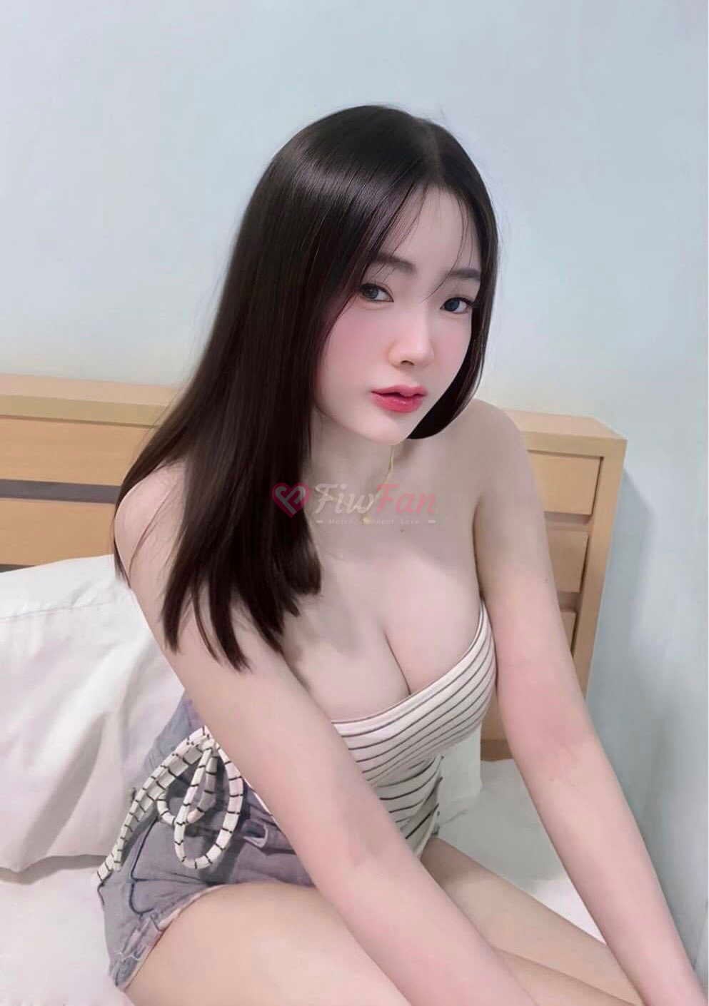 พลอย - ไซด์ไลน์ - 6a330ea147a7c_line_oa_chat_260127_140648 - fiwfans