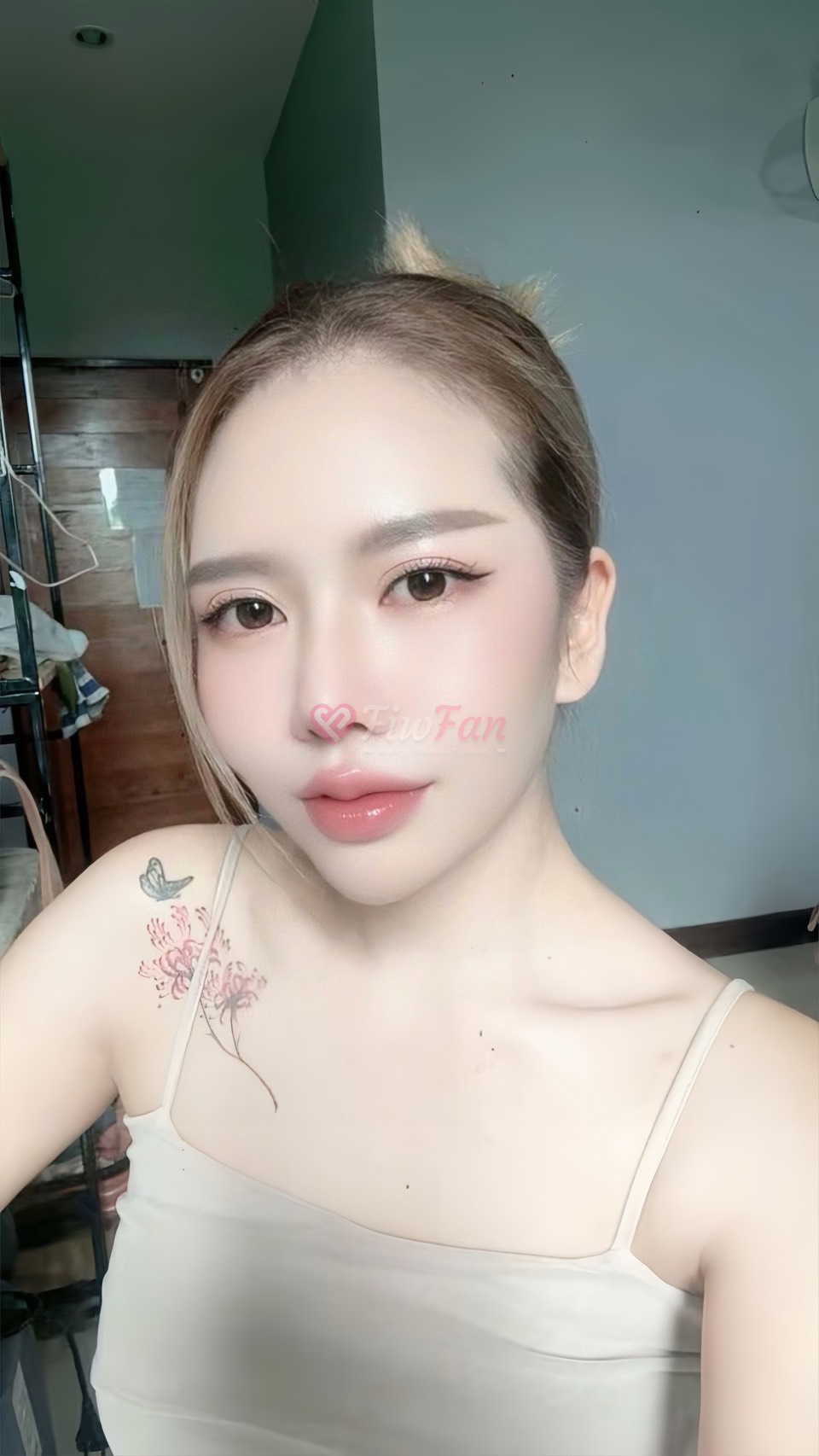 แซนดร้า - ไซด์ไลน์ - 6a3635db2bd60_S__94953475_0 - fiwfans