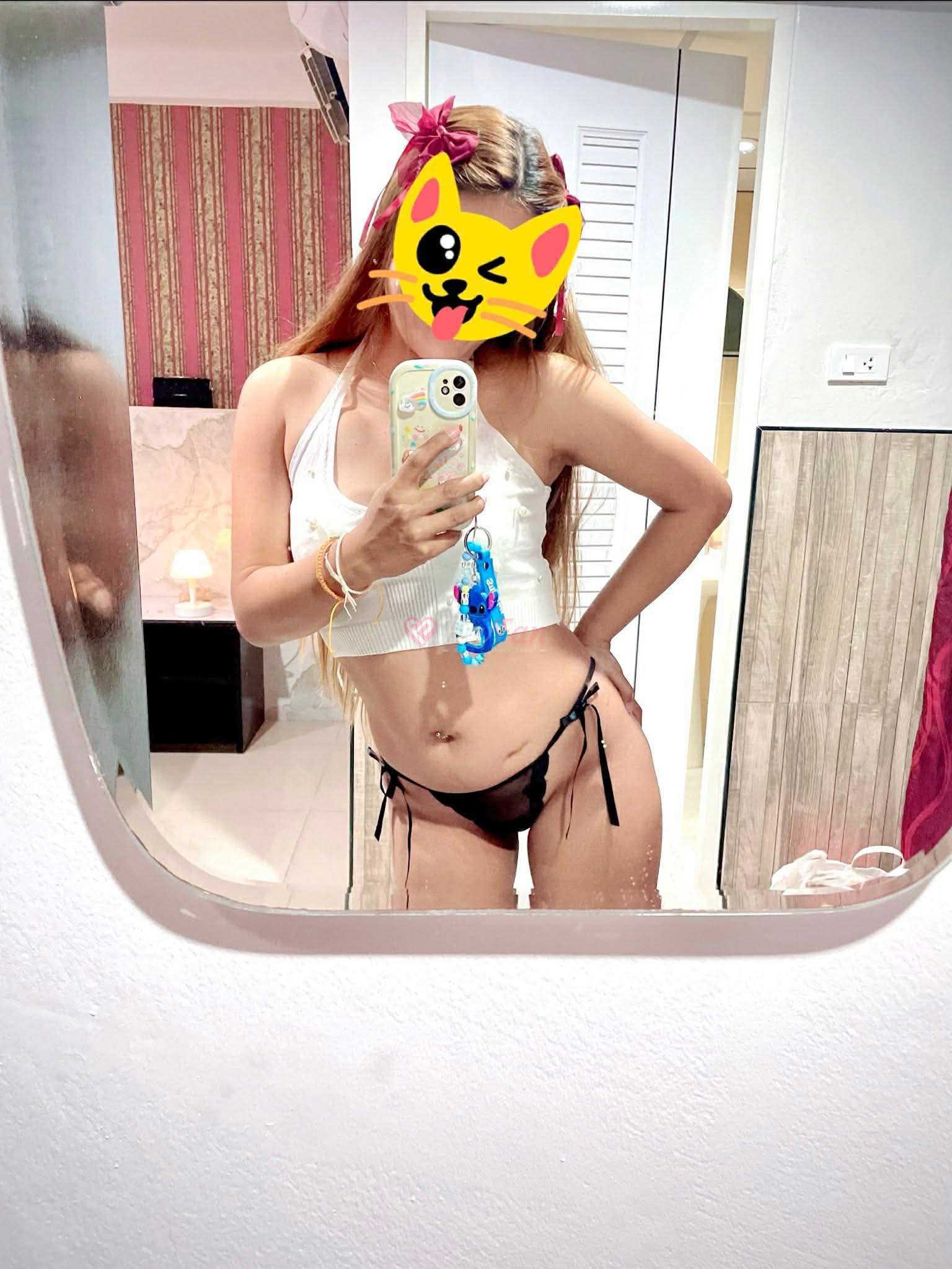 นีน่า - ไซด์ไลน์ - 6a3a16bd03a64_Messenger_creation_991F2469-B8D6-4044-B43B-1E579C93CF95 - fiwfans