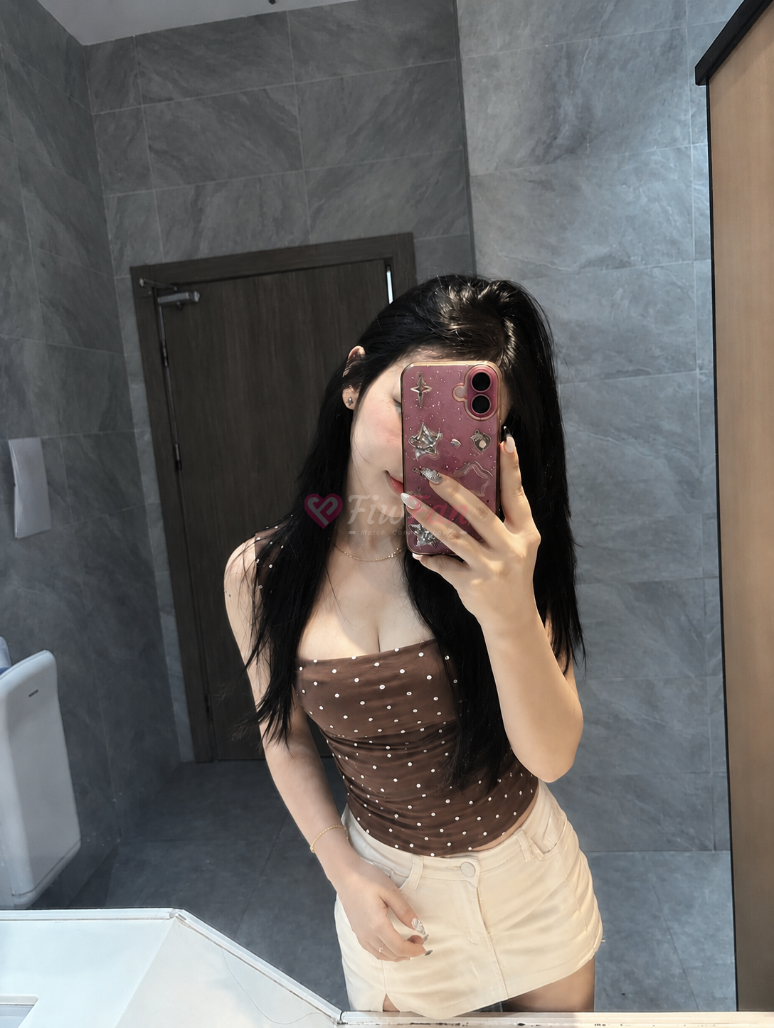 นิกเนม - ไซด์ไลน์ - 6a3b775a5ee9b_5B1C3001-87A6-439B-8021-CD9C0CD7D208 - fiwfans