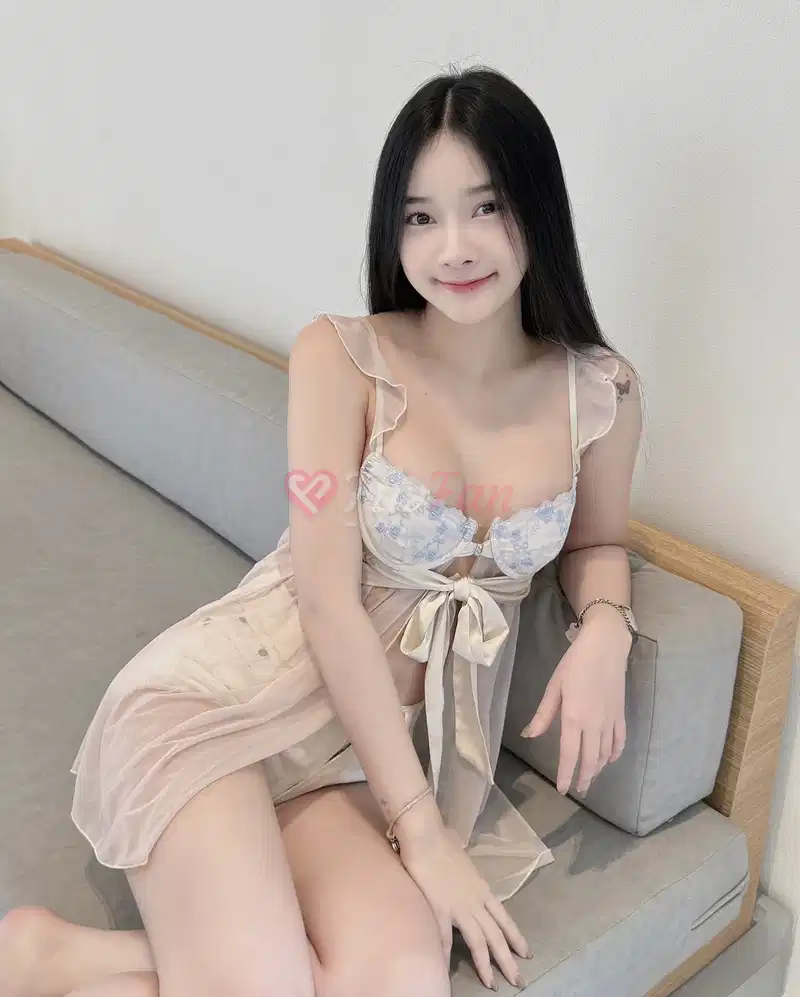 พลอย - ไซด์ไลน์ - 6a3e9015914cc_1782484986370 - fiwfans