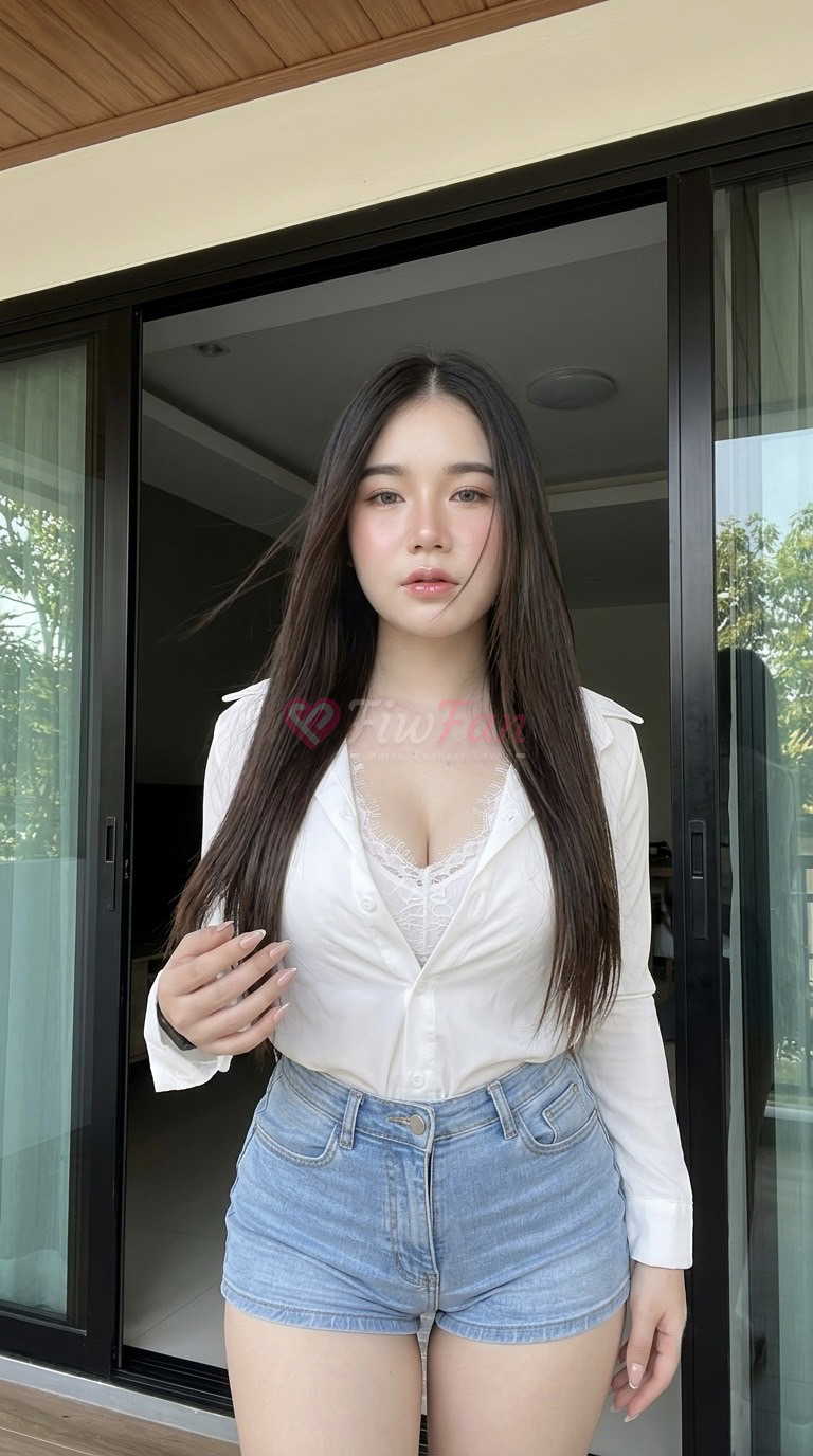 พลอย จิ - ไซด์ไลน์ - 6a404fb82cd14_IMG_5604 - fiwfans