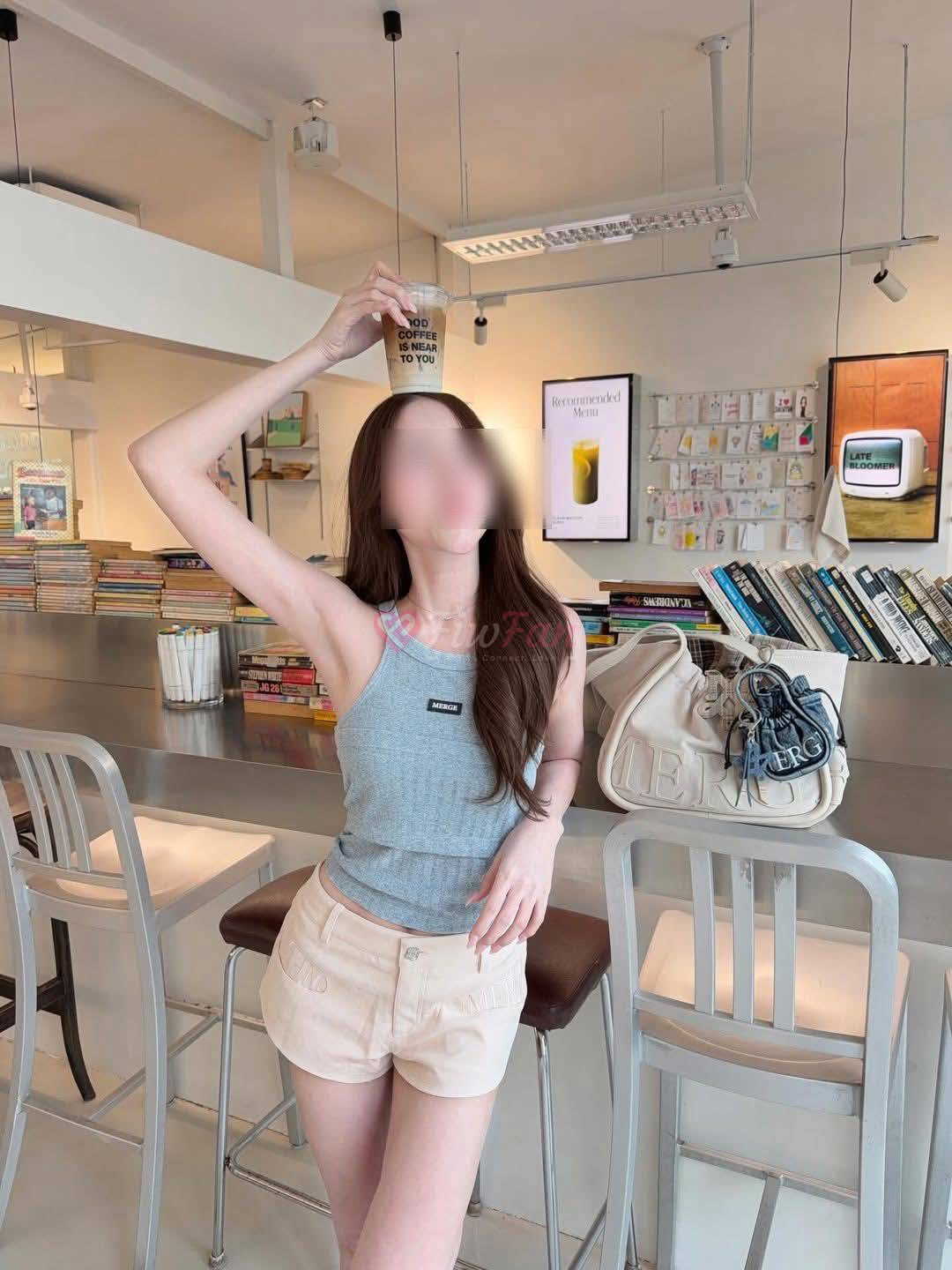 ไอริส - ไซด์ไลน์ - 6a44c39465239_IMG_2482 - fiwfans