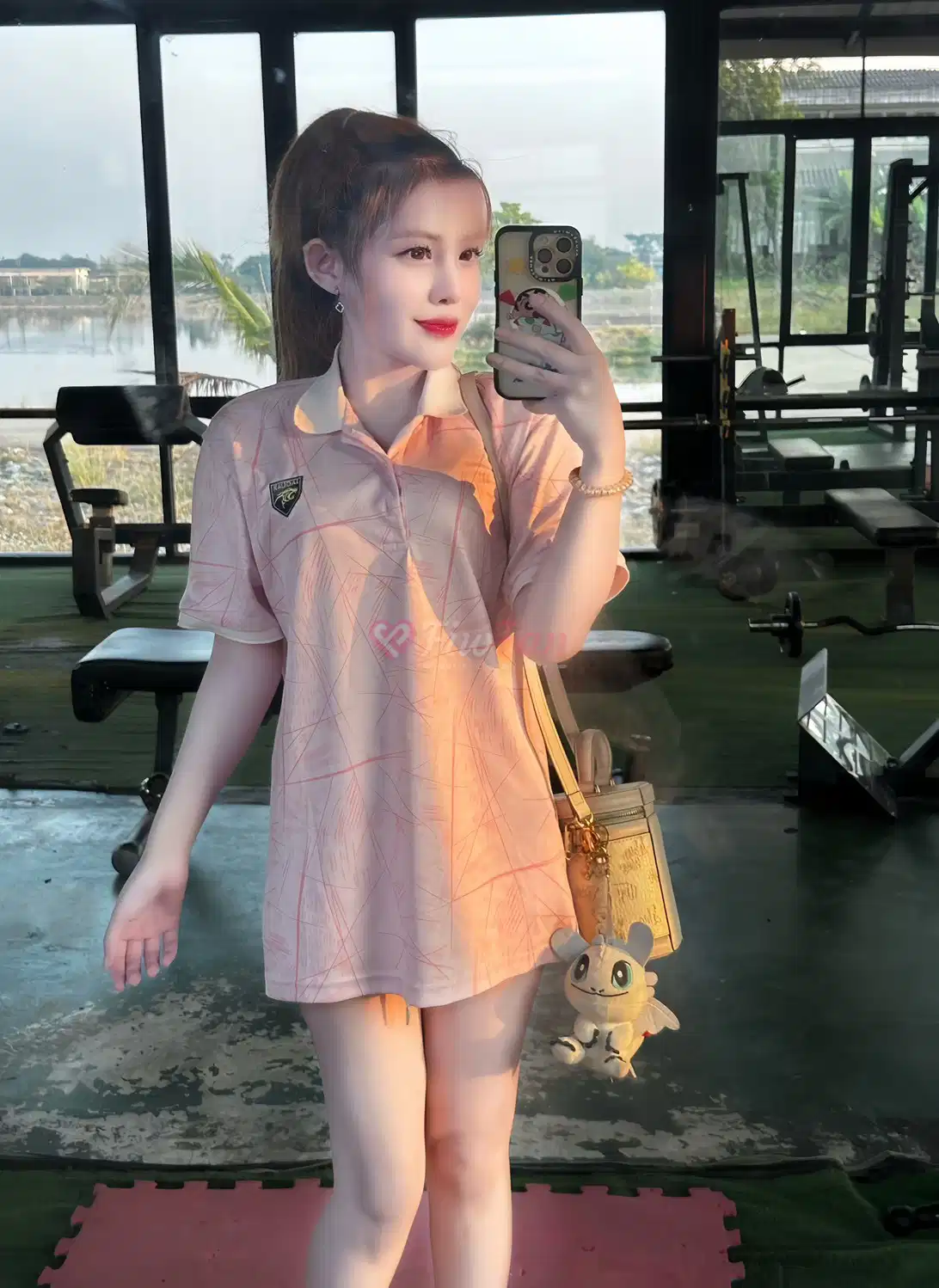 จิรา - ไซด์ไลน์ - 6a4a16e51e0e8_1000015606 - fiwfans