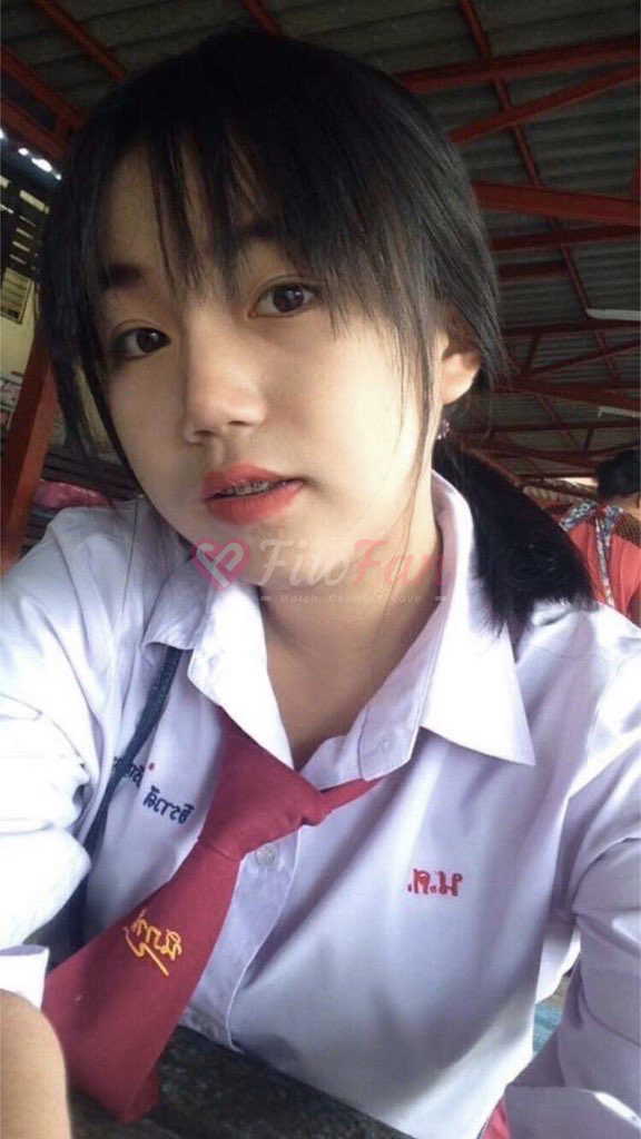 พลอย จิ - ไซด์ไลน์ - 6a404fb82cd14_IMG_5604 - fiwfans