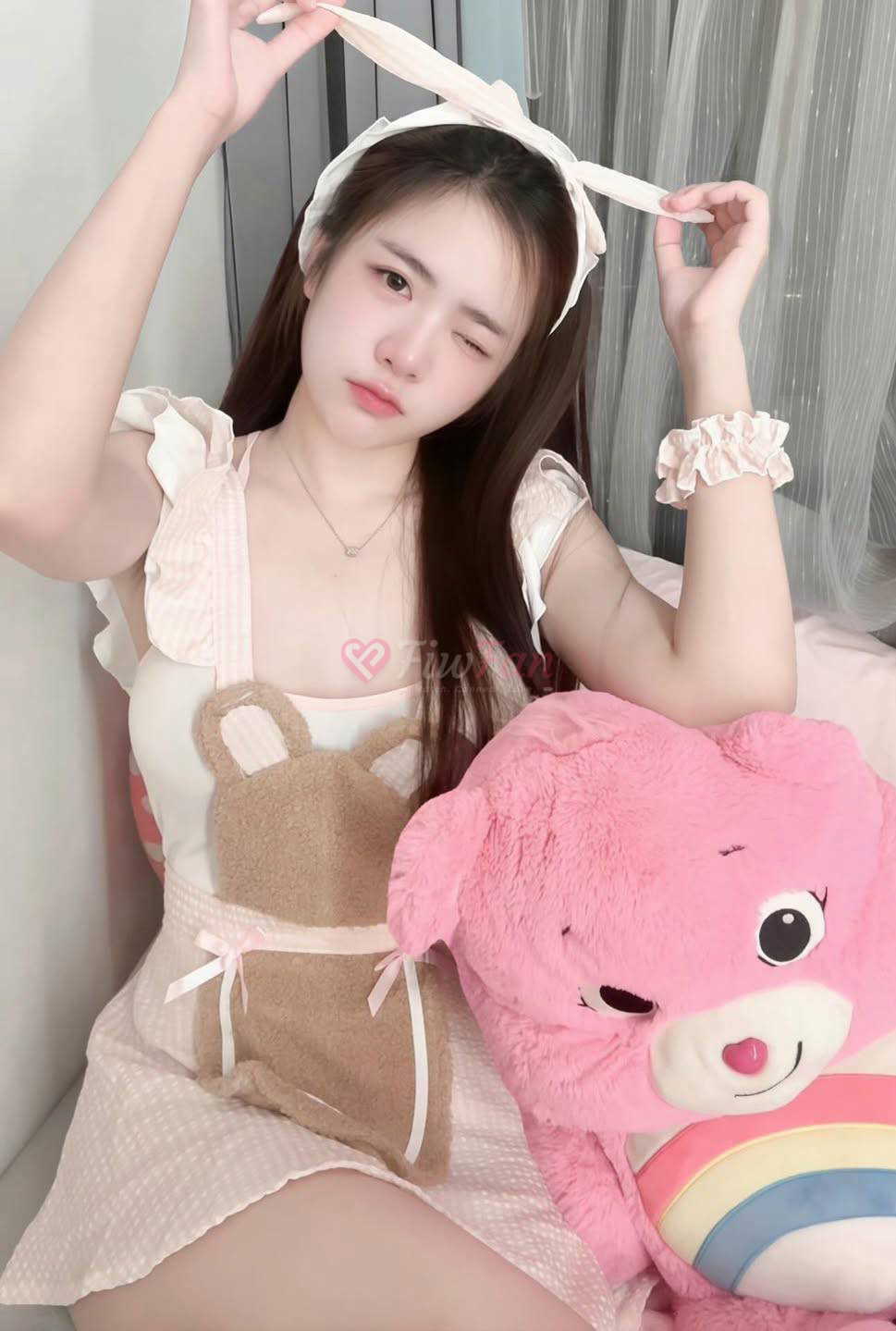 น้องหมิว - ไซด์ไลน์ - 6a4bcceec990d_1000000111 - fiwfans