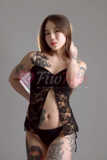 เจนิส - ไซด์ไลน์ - 6a5fb49bf1bec_E9F605A3-4521-4741-9F8C-E533B9A5BE8E - fiwfans