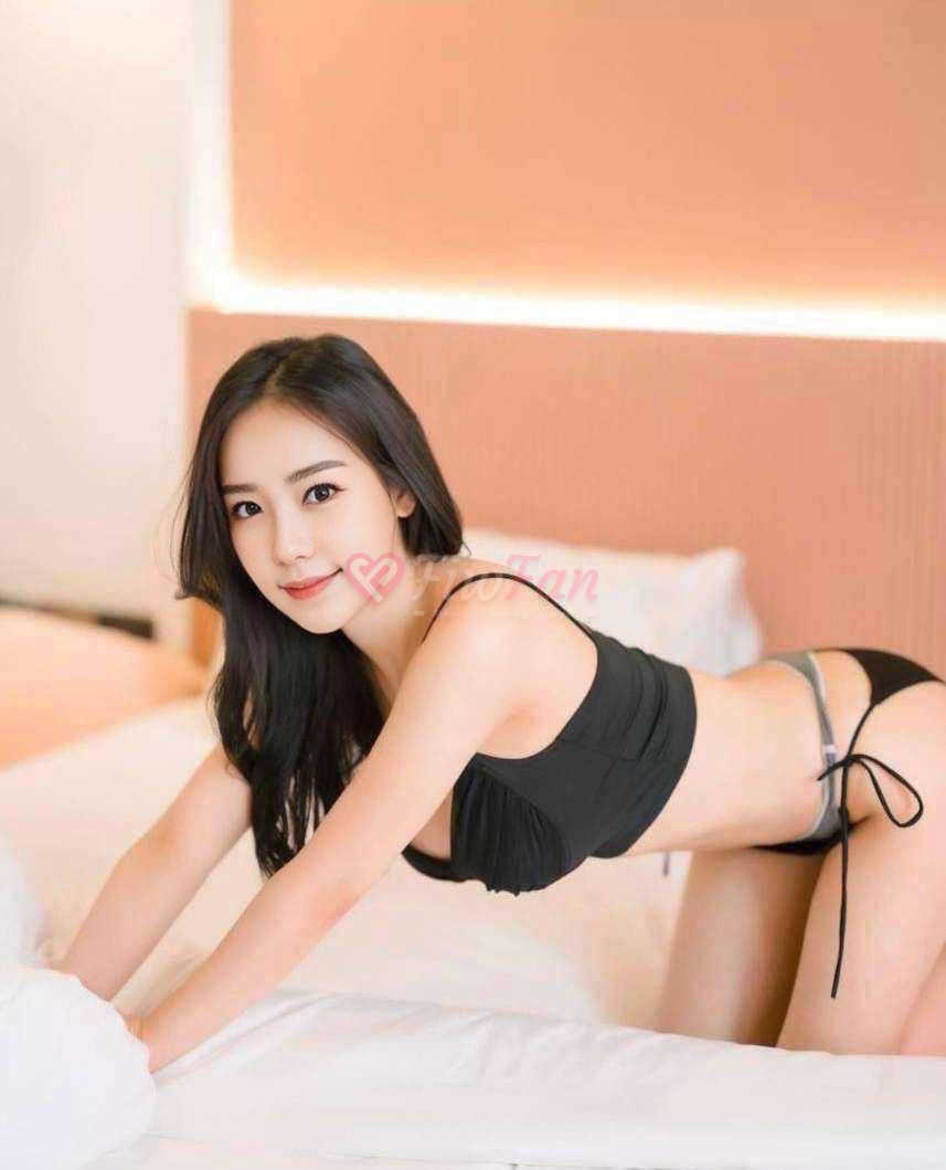 วาวา สาวไซด์ไลน์สุดน่ารักจากชลบุรี บน fiwfan และ fiwfans