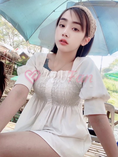 ไอริน - ไซด์ไลน์ - 6a70c886bd519_D3607BD4-2316-494C-84EC-E1127119A398 - fiwfans