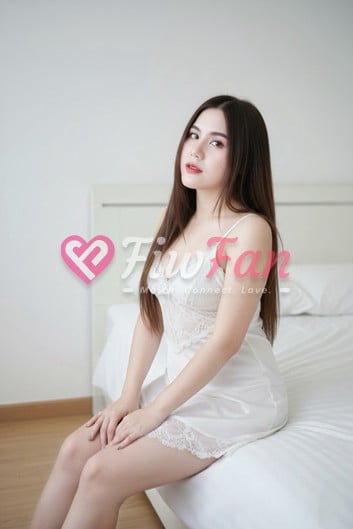 เกรซ - ไซด์ไลน์ - 6a1a6d8b1cba1_IMG_3932 - fiwfans